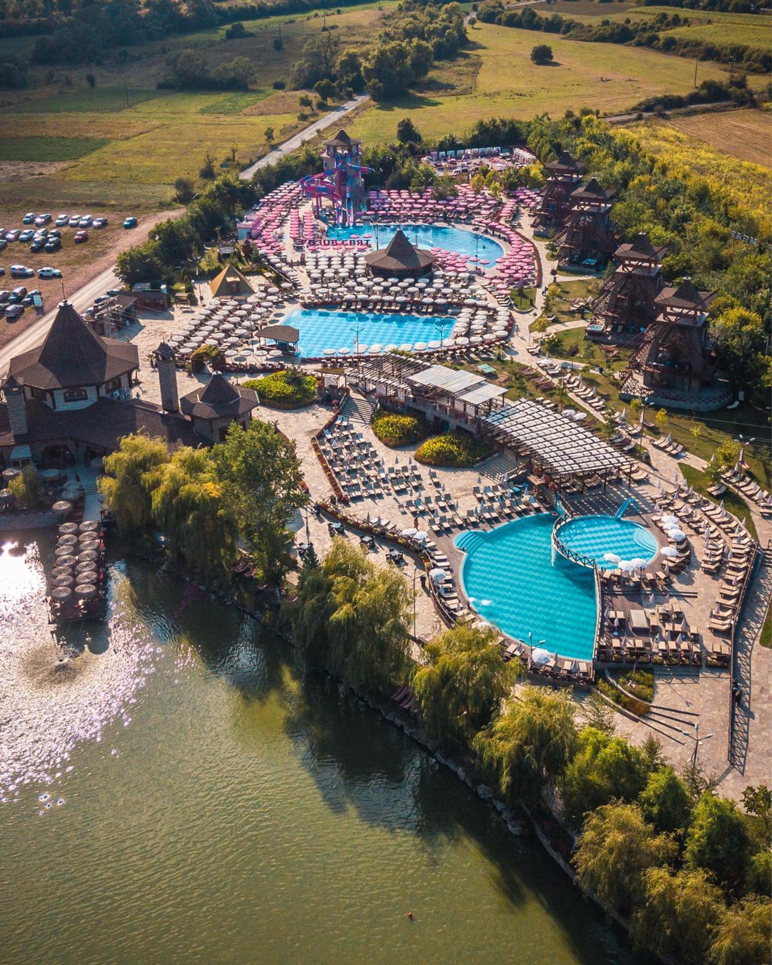 The Wind Mills Hydropark Otel Gorna Malina Dış mekan fotoğraf