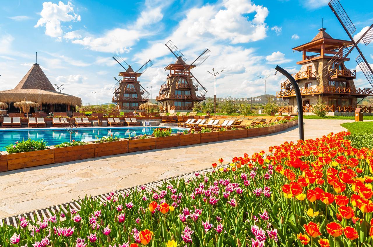 The Wind Mills Hydropark Otel Gorna Malina Dış mekan fotoğraf