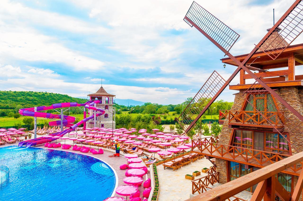 The Wind Mills Hydropark Otel Gorna Malina Dış mekan fotoğraf