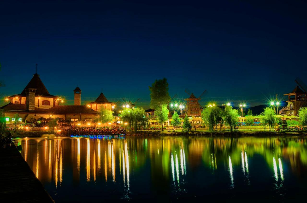 The Wind Mills Hydropark Otel Gorna Malina Dış mekan fotoğraf