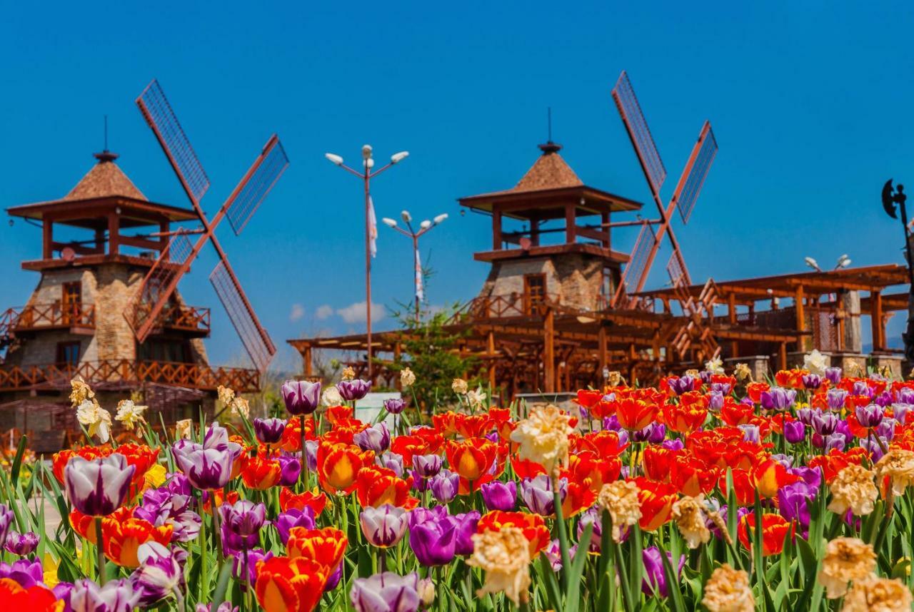 The Wind Mills Hydropark Otel Gorna Malina Dış mekan fotoğraf